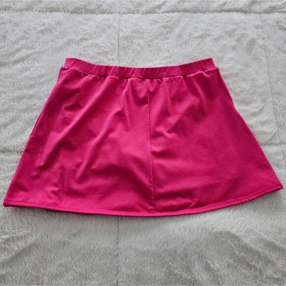 Under Armour Pink/White Mini Tennis or Pickleball Skort. Size Medium - Picture 2 of 4